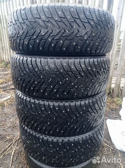 Nokian Tyres Hakkapeliitta 8 205/55 R16 94V