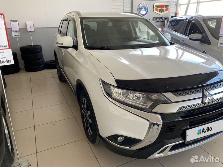Mitsubishi Outlander 2.0 CVT, 2019, 107 000 км
