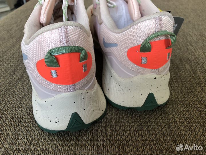 Кроссовки женские Nike Pegasus Trail 3 р. 41