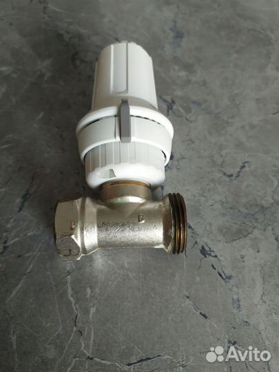 Термоголовка для радиатора