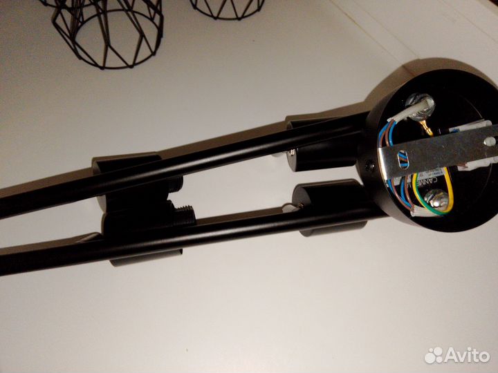 Светильник потолочный поворотный