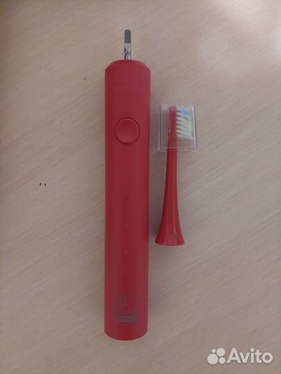 Электрическая звуковая зубная щетка Revyline