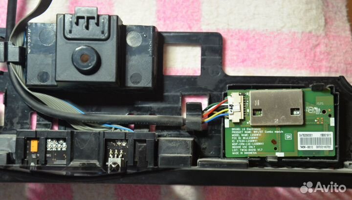 Комплектующие от телевизора LG 40UF771V