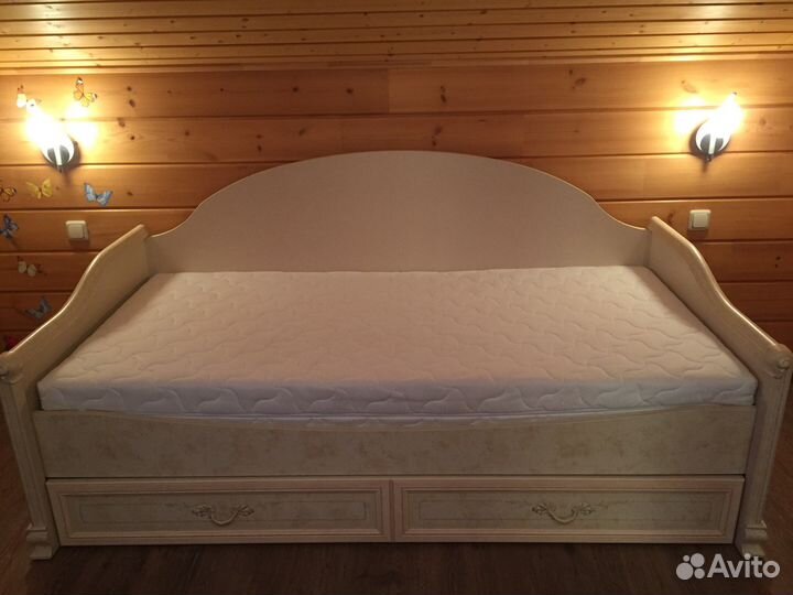 Диван-кровать детский