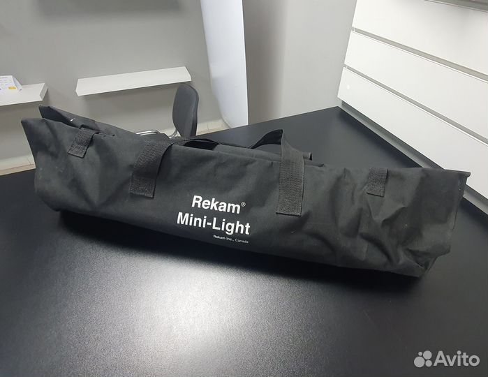 Студийный свет Rekam mini-light (без ламп вспышек)