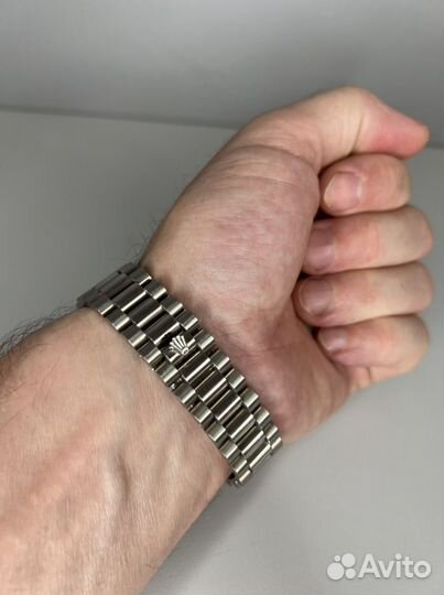 Vintage Swiss Made Ouster Perpetual Day-Date