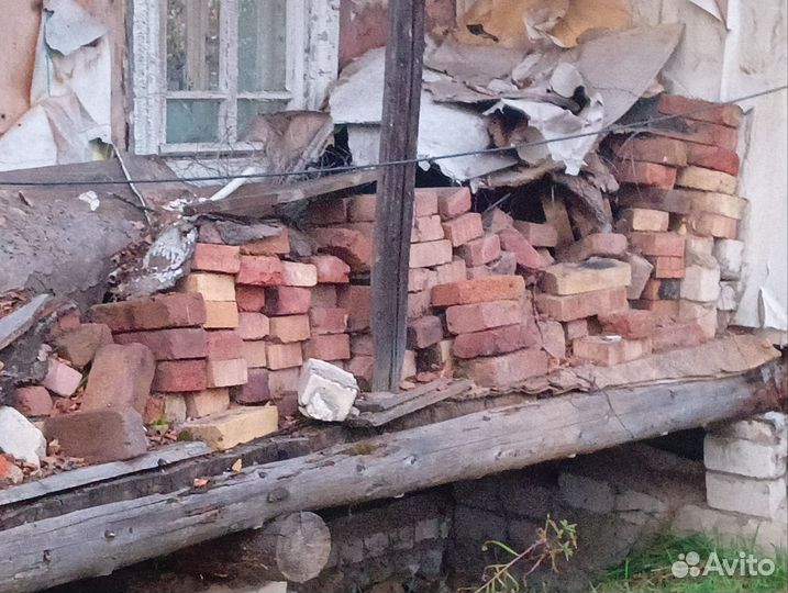 Кирпич огнеупорный
