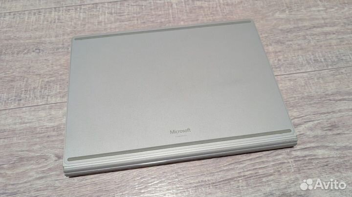Microsoft Surface Book 2 i5-7300U 8Gb 256Gb