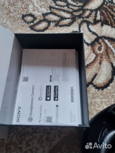 Наушники Sony