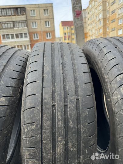 Goodyear Eagle F1 Asymmetric 235/65 R18