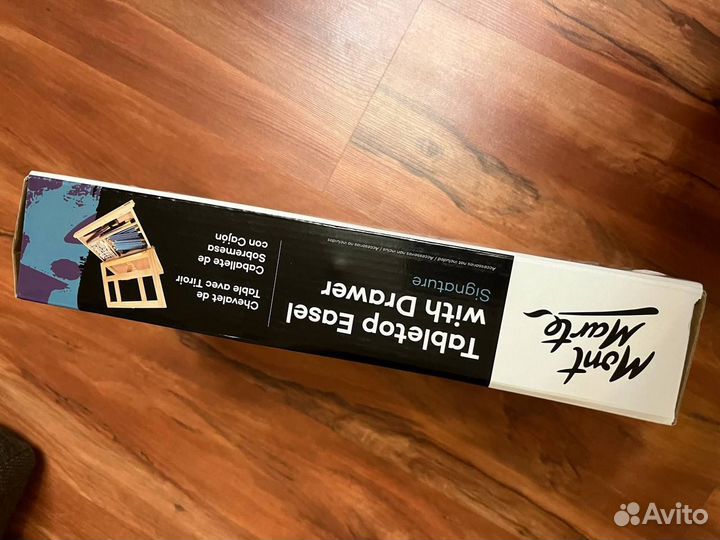 Настольный мольберт