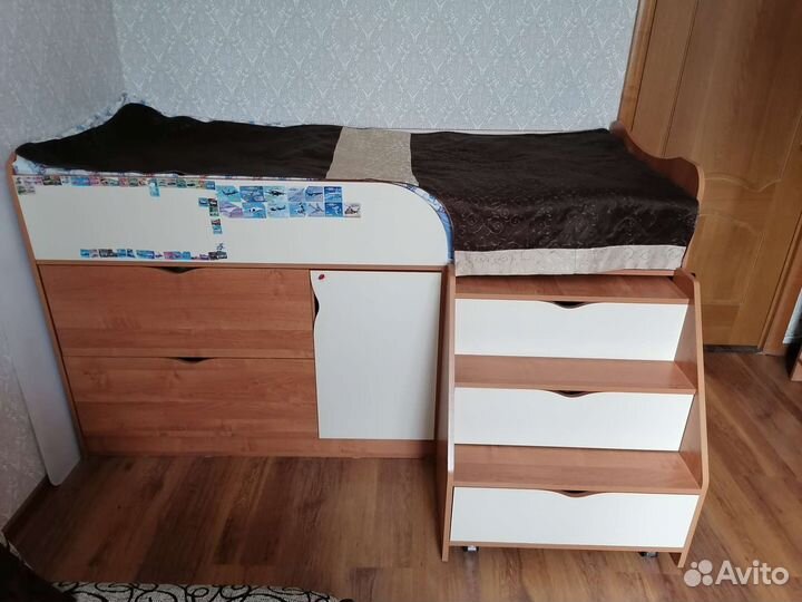 Кровать чердак