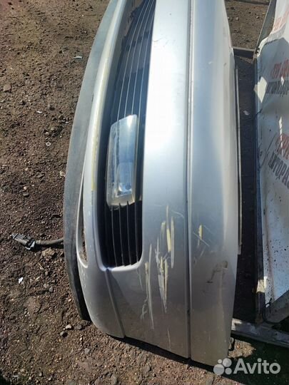 Опель Омега Бампер передний