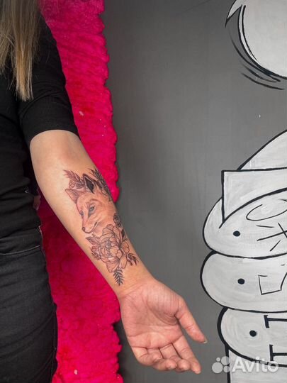 Модель на тату
