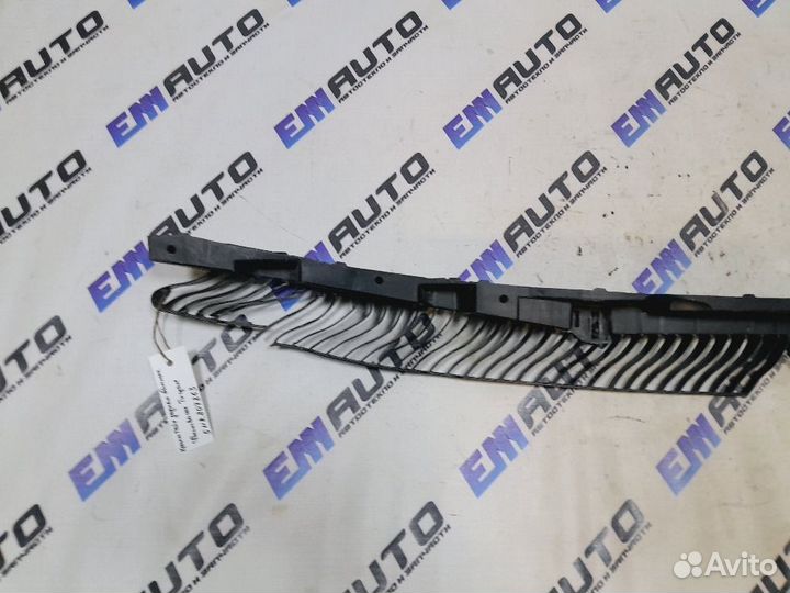 Кронштейн заднего бампера Фольксваген Тигуан