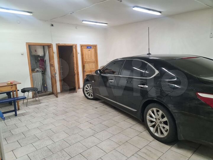 Автосервис, 42 м²