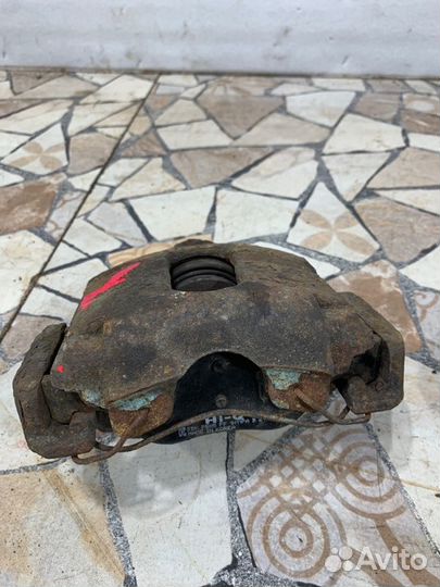 Суппорт тормозной передний Ford Fusion хэтчбэк 1.4