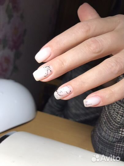 Маникюр педикюр