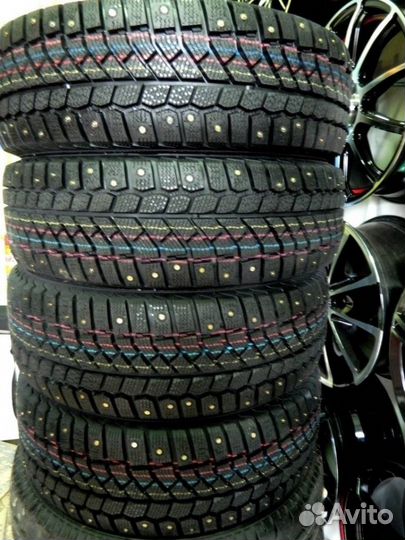 Viatti Brina Nordico V-522 205/65 R16 95T