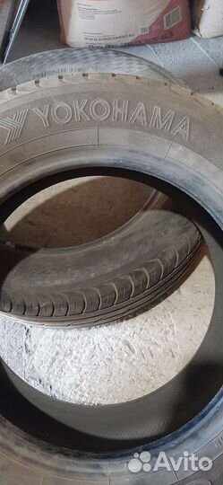 Yokohama A.Drive AA01 205/60 R16 92H