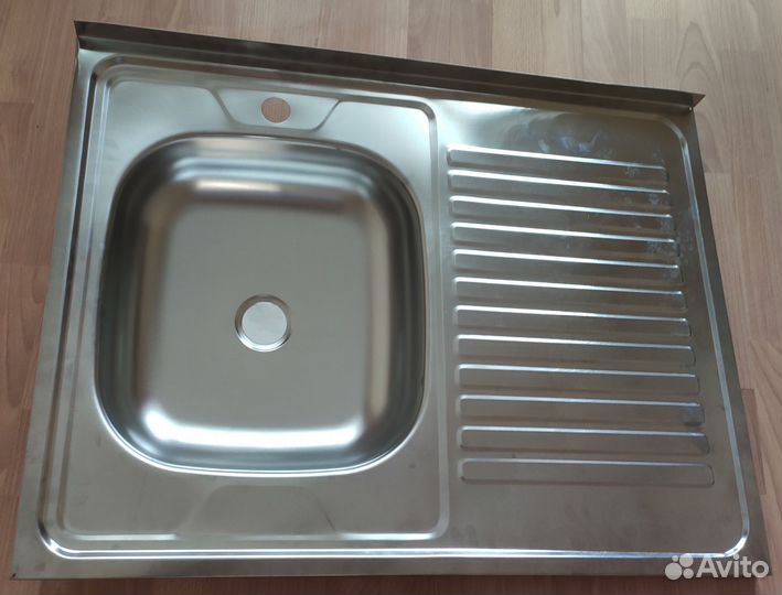 Раковины в ассортименте