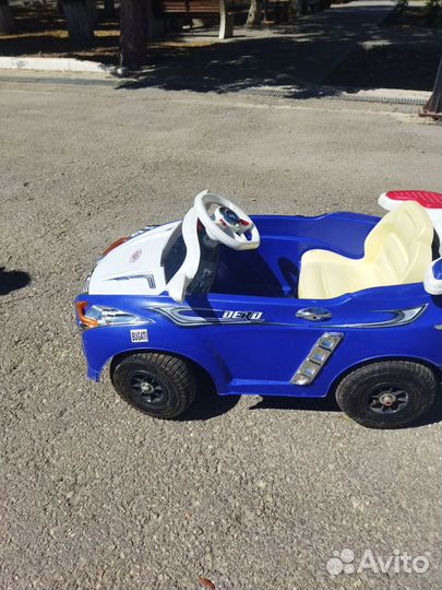 Детский электромобиль bugatti