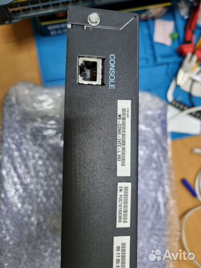 Коммутатор Cisco Catalyst WS-C2960-24TC-L