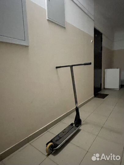 Трюковой самокат кастом в стрит