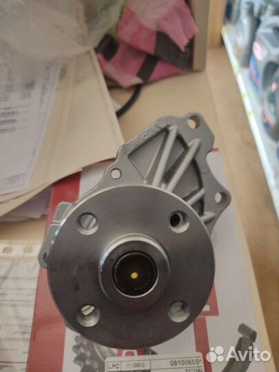 Тайота Естима, Тайота Альпард помпа