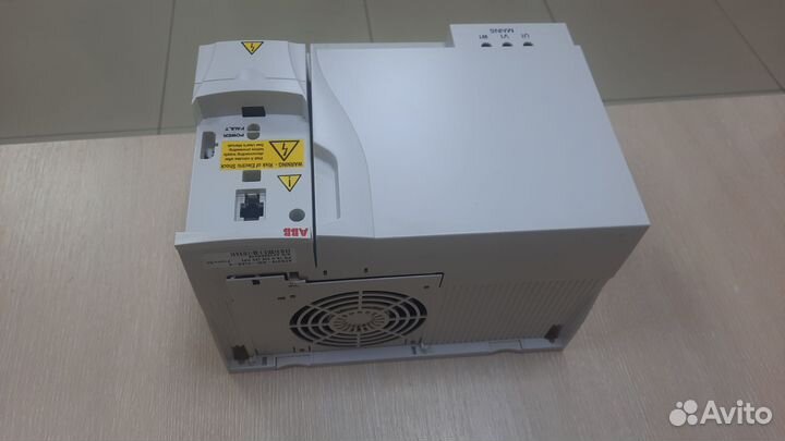 Частотный преобразователь ABB с базовой панелью уп