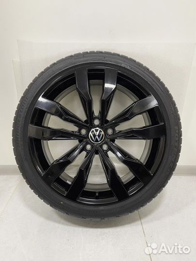 Новые Volkswagen T-Roc, Bridgestone 225/40 R19