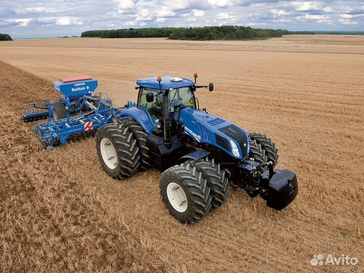 На разборке Нью Холанд New Holland сельхозтехника