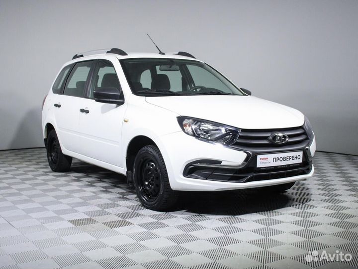 LADA Granta 1.6 МТ, 2018, 64 030 км