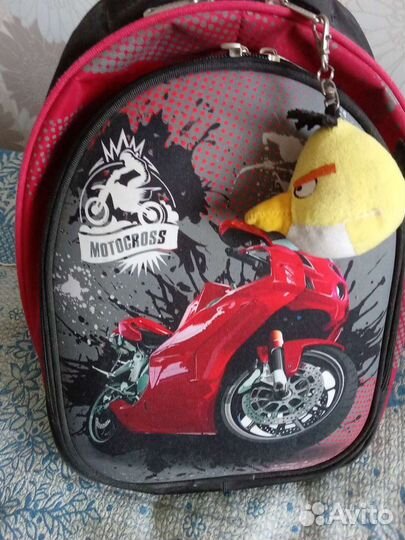 Рюкзак школьный