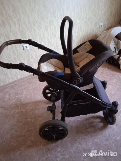 Коляска 3 в 1