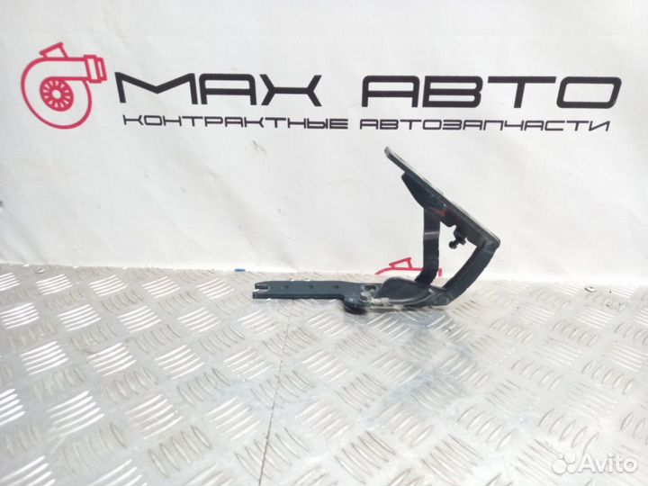 Б/У петля капота передний правый Bmw 7-Series E65