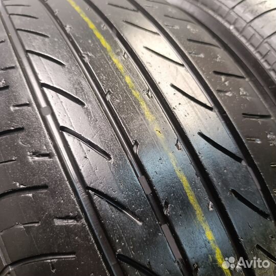 Yokohama BluEarth E75 215/60 R16 95V