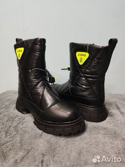 Ботинки зимние 36 размер на девочку