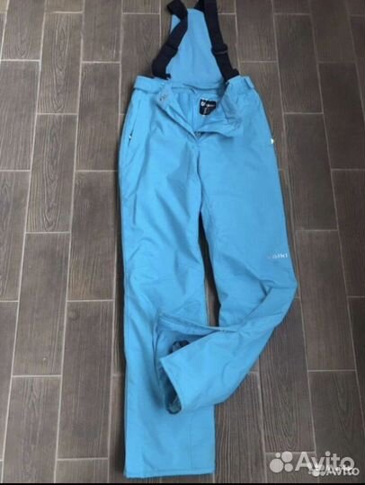 Горнолыжный костюм