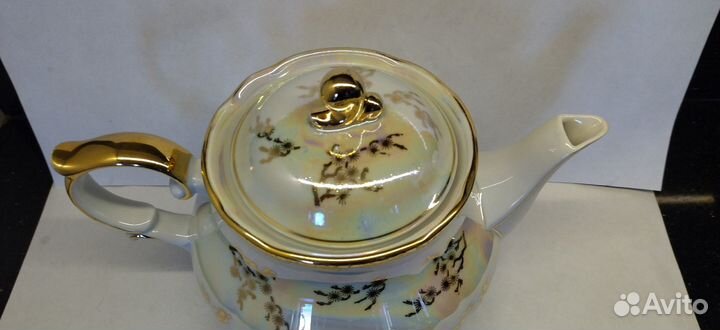 Большой чайник 1,8 литра.фарфор, позолота ГДР гер