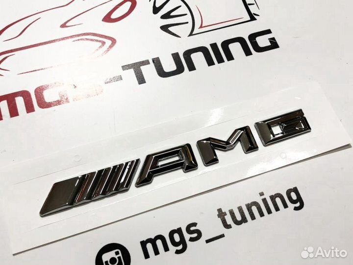 Шильдик AMG старого образца хром