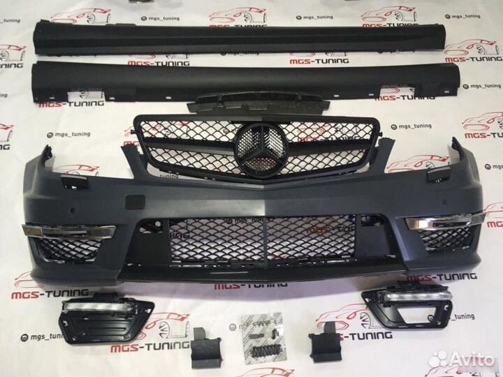 Обвес Мерседес С63 AMG W204 Черная решетка