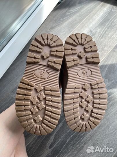 Ботинки для девочки демисезонные