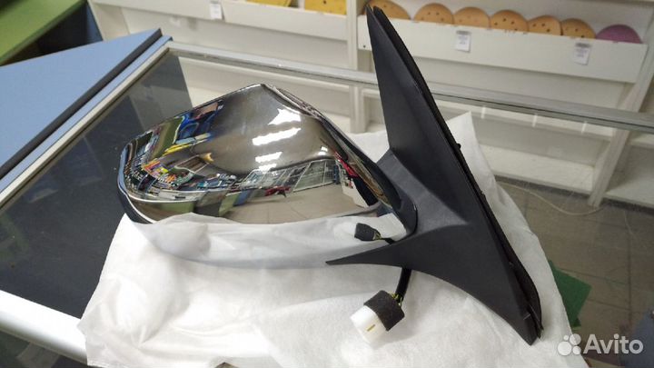 Зеркало боковое правое хром GW Hover