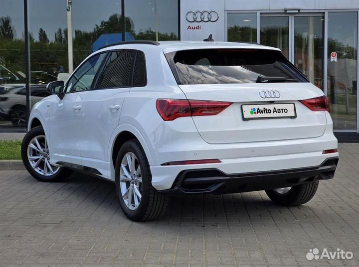 Audi Q3 1.5 AMT, 2020, 50 000 км