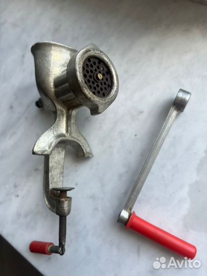 Мясорубка ручная