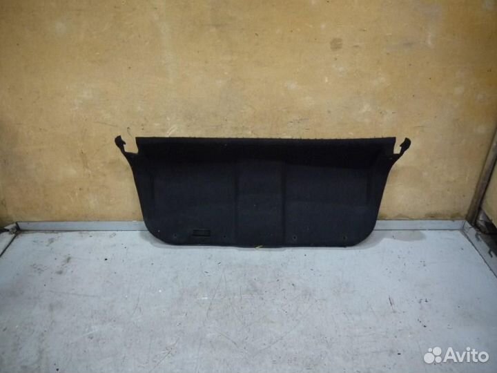 Обшивка двери багажника Nissan Almera (2013-2019)