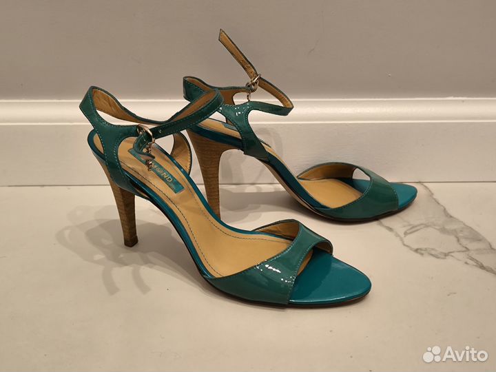 Босоножки на шпильке бирюзовые