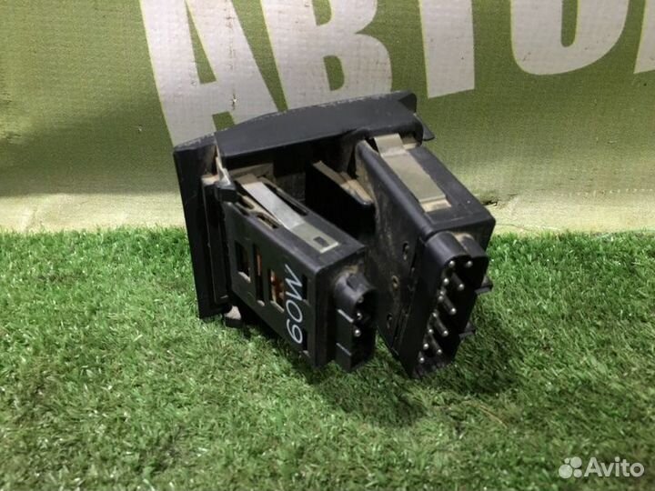 Блок управления светом Bmw 5-Series E34 M50B20