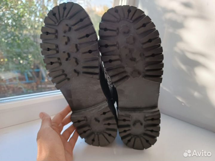 Берцы черные, ботинки унисекс 41 р
